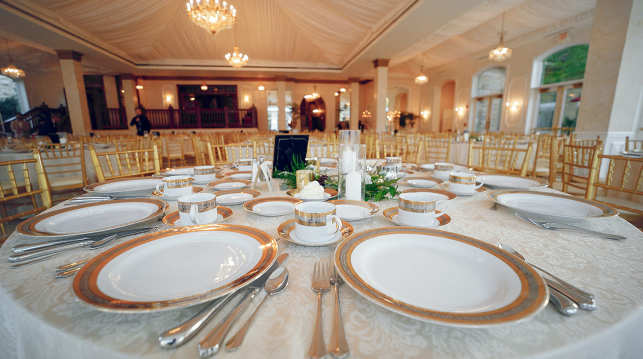 emerging-trends-in-luxury-hospitality-service-equipment